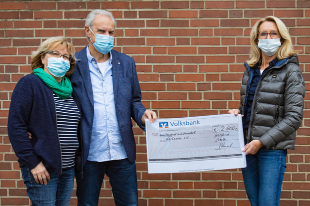 Familie Wendik spendet 2.600 Euro an Karlsson e. V.
