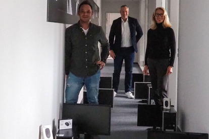 K-Visions Marketing spendet Computer